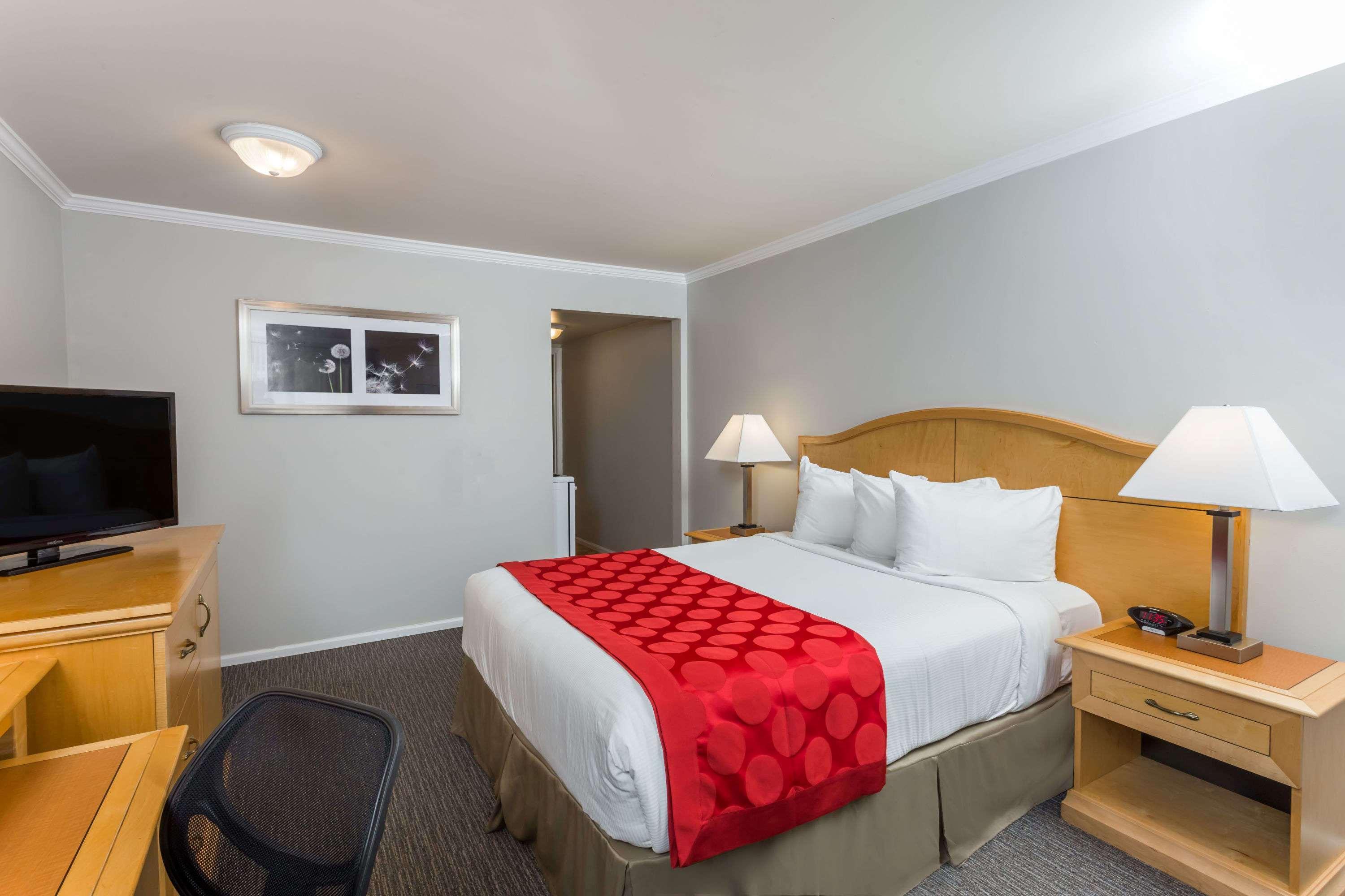 Ramada By Wyndham Duncan Cowichan Valley Exteriör bild