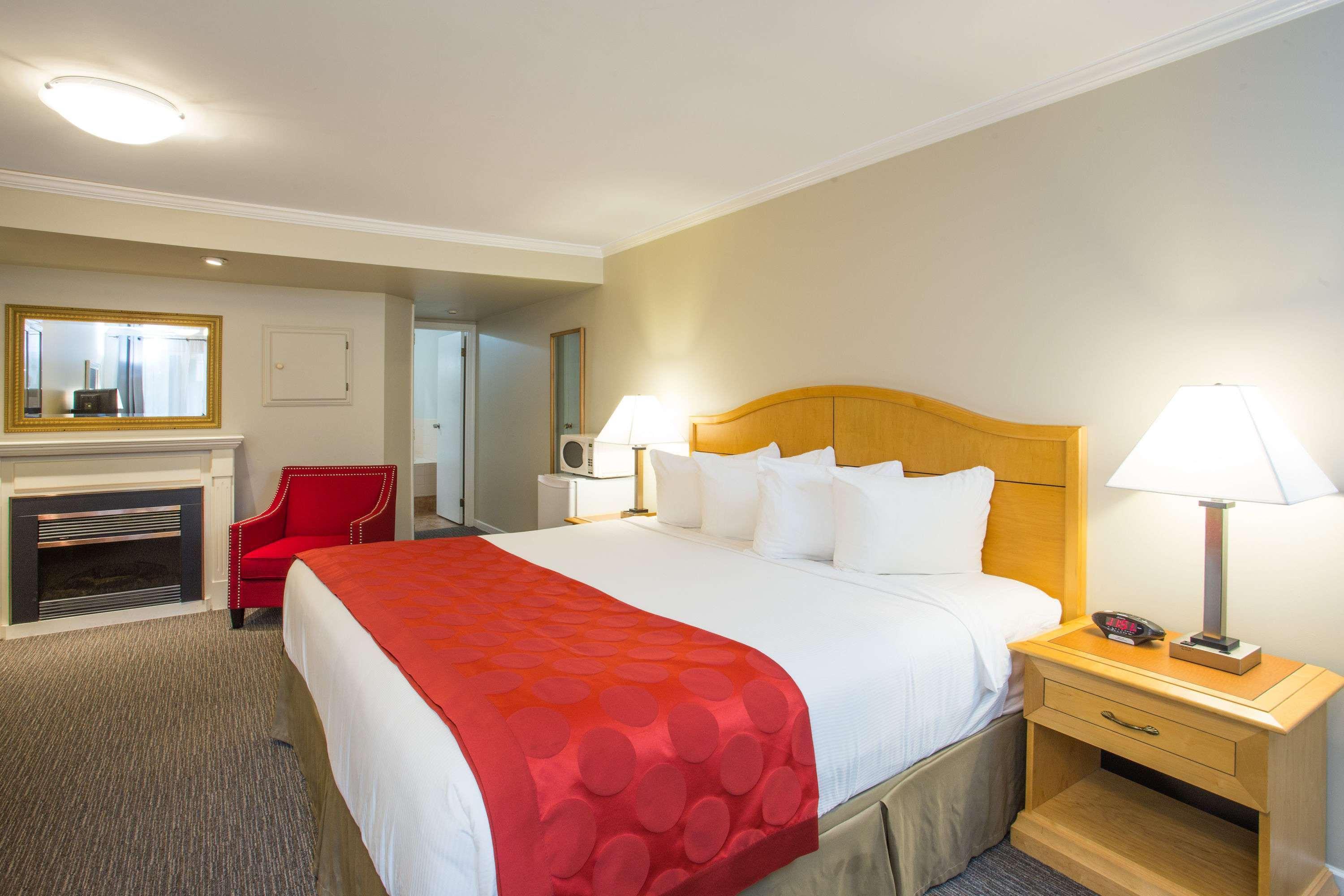 Ramada By Wyndham Duncan Cowichan Valley Exteriör bild