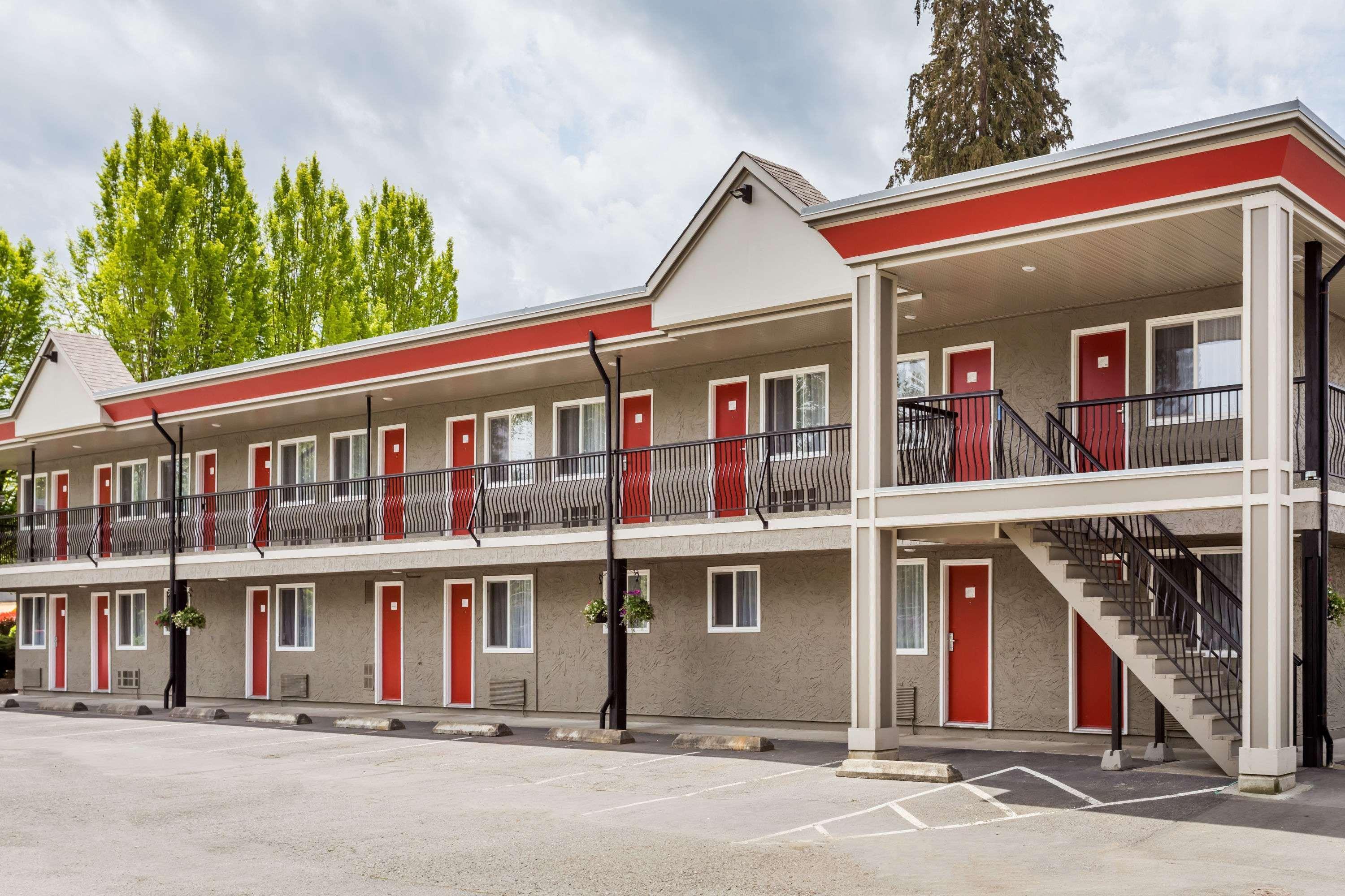 Ramada By Wyndham Duncan Cowichan Valley Exteriör bild