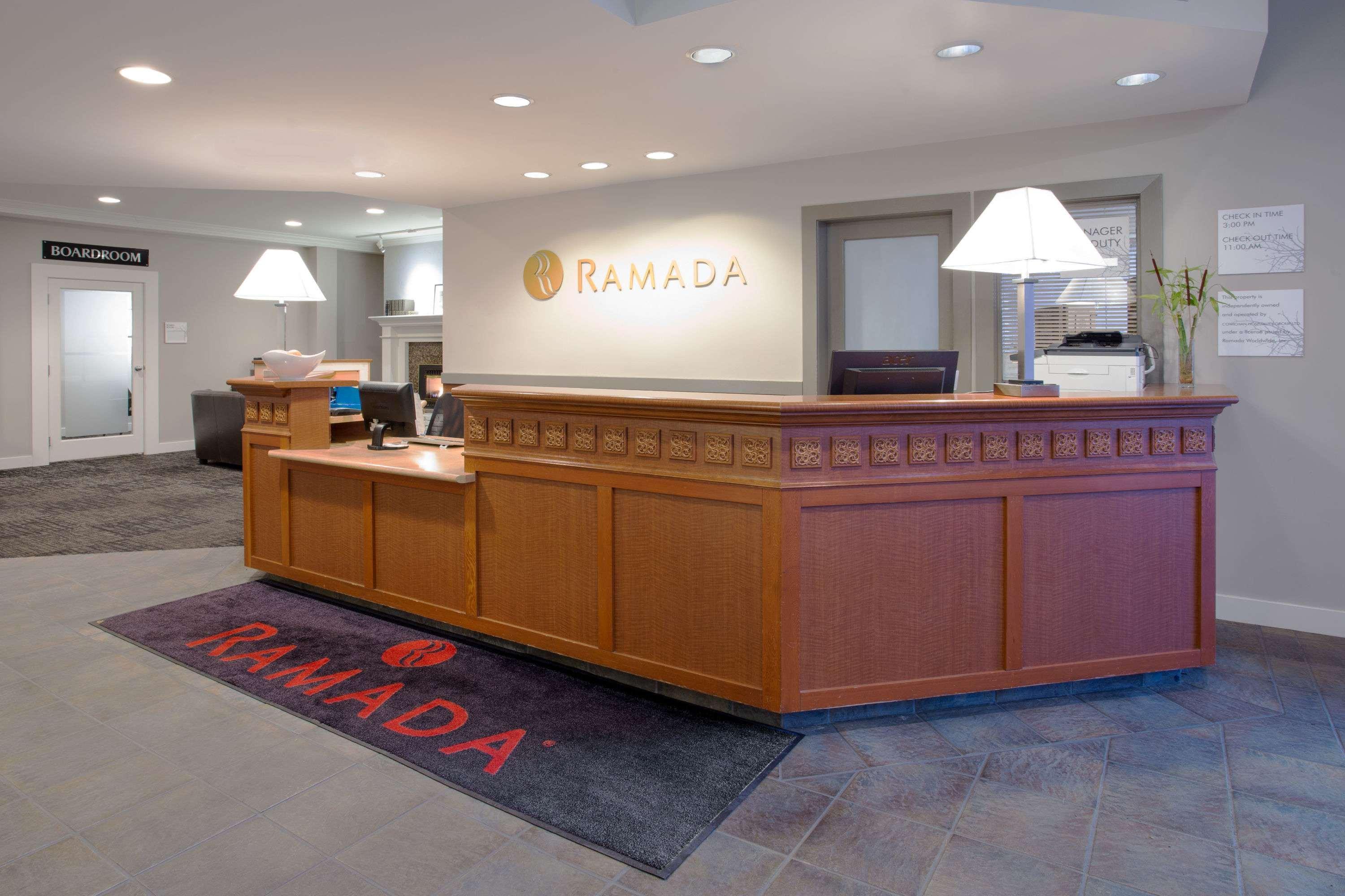 Ramada By Wyndham Duncan Cowichan Valley Exteriör bild
